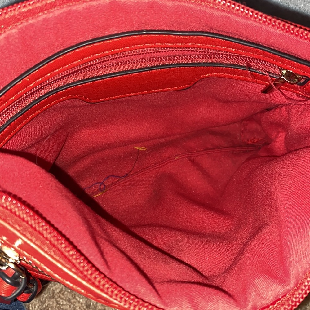 RED Multifunctional Cross Body Bag - Picture 3 of 5